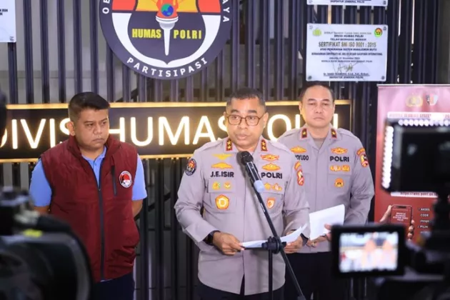 Skandal Bandar 'E' Seret AKBP Didik, Ada Aliran Dana Rp1 Miliar & Koper Misterius?