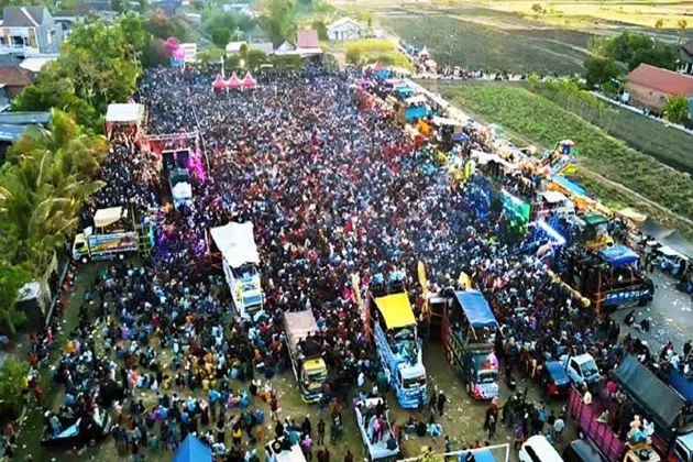 Habiskan Rp 1,6 M, Karnaval Sound Horeg di Mojokerto Justru Panen Hujatan Lantaran Molor Hingga Subuh