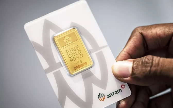 Harga Emas Antam Hari Ini Turun Lagi, Anjlok Rp22.000! 