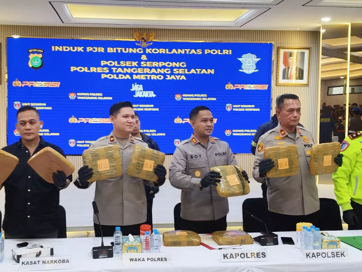 Gawat! Tol Bitung-Serpong Jadi Jalur 'Emas' Ganja, Polisi Cegat 40 Kg Barang Haram Asal Sumatera
