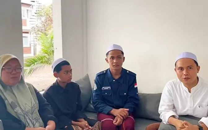 Geger Video Wali Santri Ngamuk ke Ustaz karena Anak Merokok, Ternyata Ini Fakta Sebenarnya!