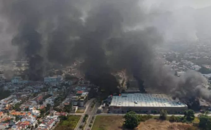 Meksiko Membara! Bos Kartel Tewas, 45 WNI di Jalisco Terjebak di Tengah Kerusuhan