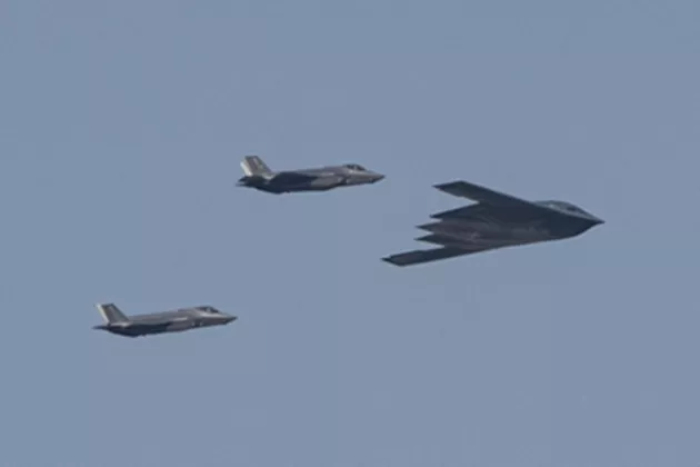 Antisipasi Reaksi Iran, Selusin Jet Tempur F-22 Amerika Mendarat di Israel