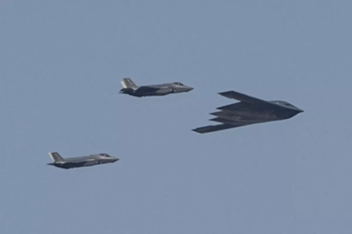Antisipasi Reaksi Iran, Selusin Jet Tempur F-22 Amerika Mendarat di Israel
