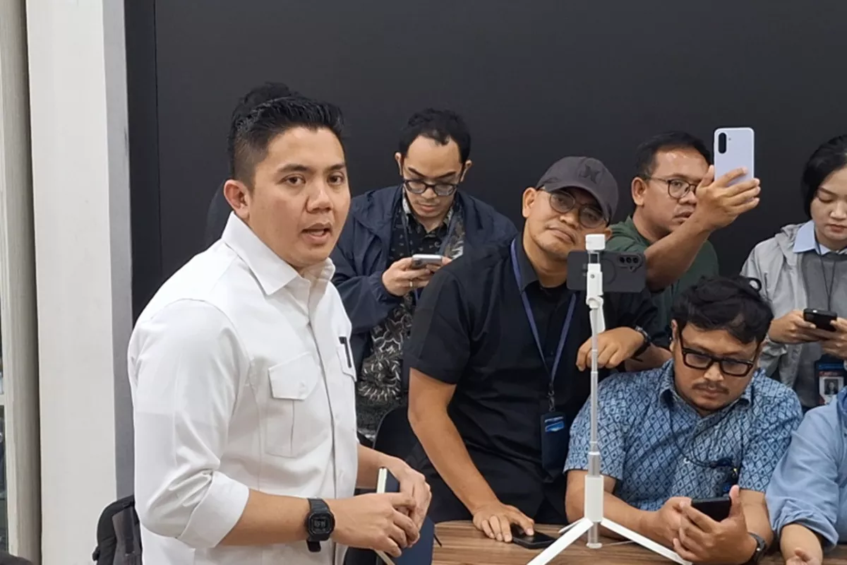 Isu Anggaran Pendidikan Dipangkas untuk MBG? Ini Jawaban Tegas Seskab Teddy!