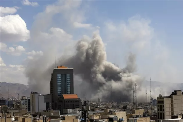 Ibu Kota Iran Teheran Kembali Dihujani Rudal Israel