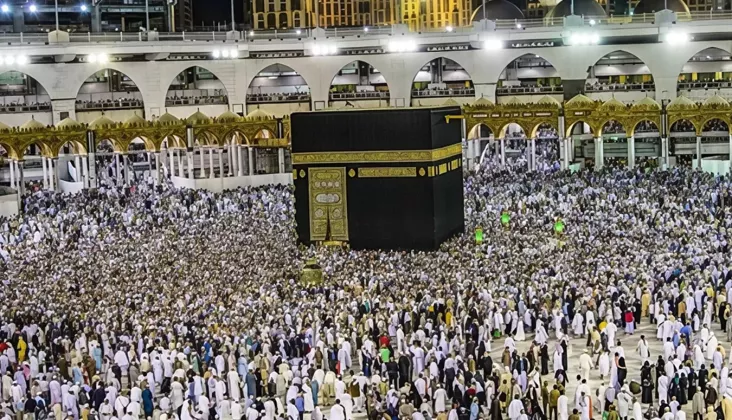 GAWAT! 58.873 Jamaah Umrah Indonesia TERJEBAK di Tengah KONFLIK PERANG: Apa yang Sebenarnya Terjadi?