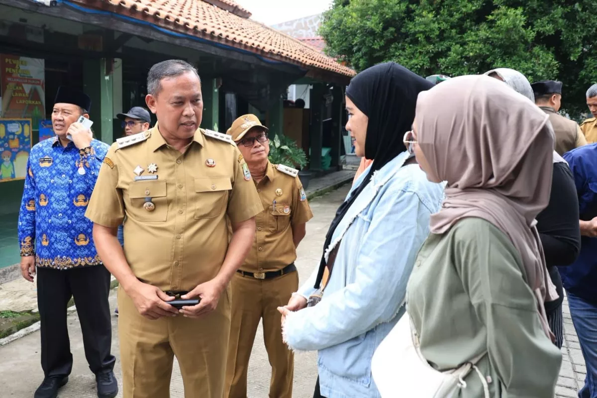 Diduga Seorang Siswi Jadi Korban Pelecehan, Wali Kota Bekasi Sidak SMPN 52