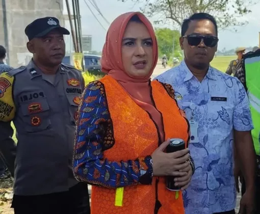 Jalani Pemeriksaan Intensif, KPK Boyong Bupati Pekalongan Fadia Arafiq ke Jakarta