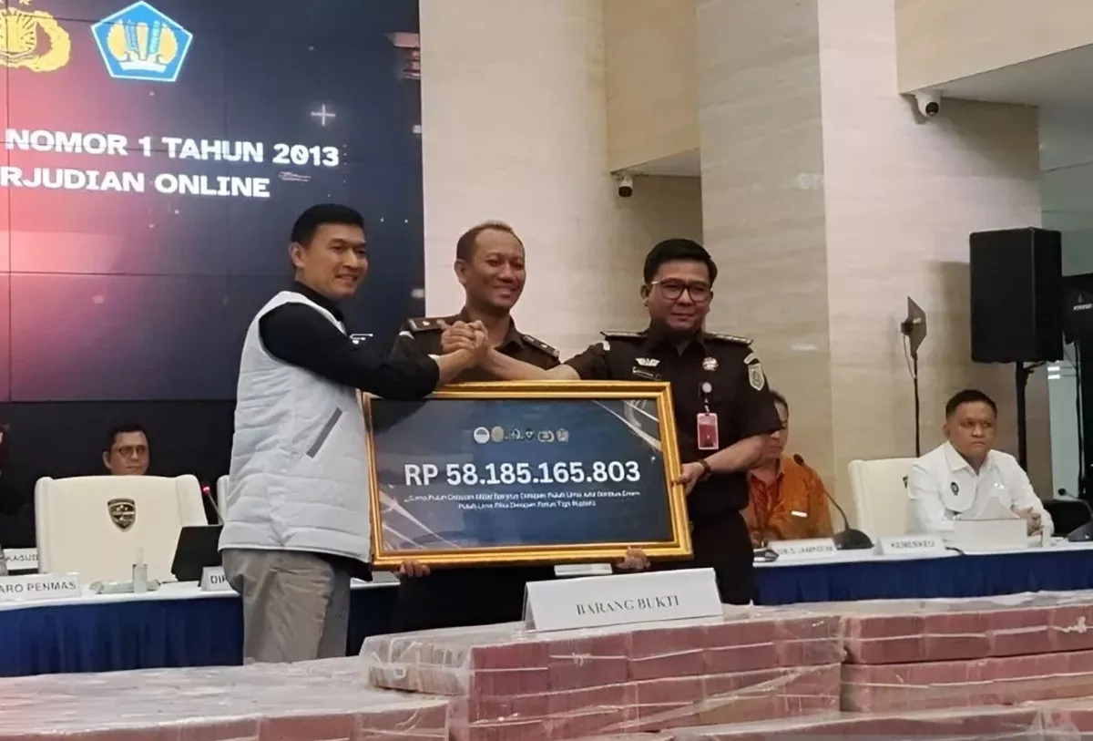 Polri Serahkan Duit Sitaan Judi Online Rp58 Miliar ke Kejaksaan untuk Dirampas Negara