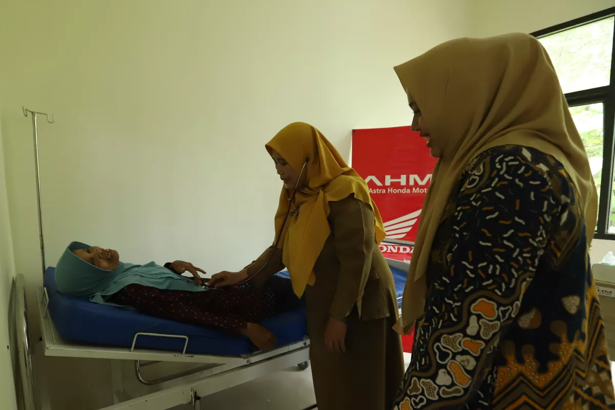 AHM Perkuat Layanan Kesehatan Desa Sukamukti lewat Pelatihan Kader dan Dukungan Fasilitas