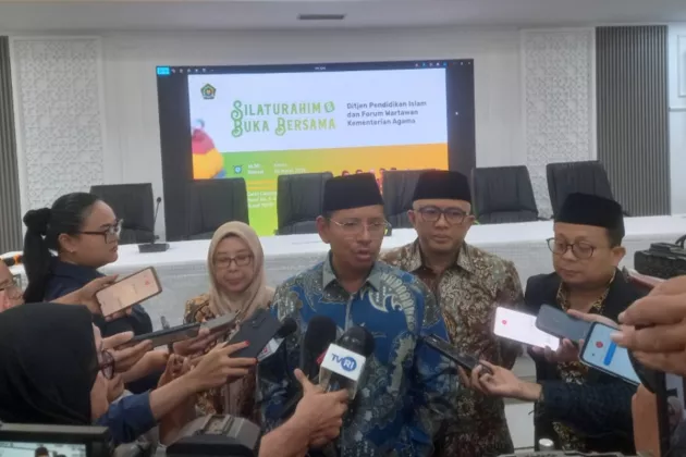 Kemenag Pastikan Tunjangan Profesi 405.438 Guru Madrasah Cair Sebelum Lebaran