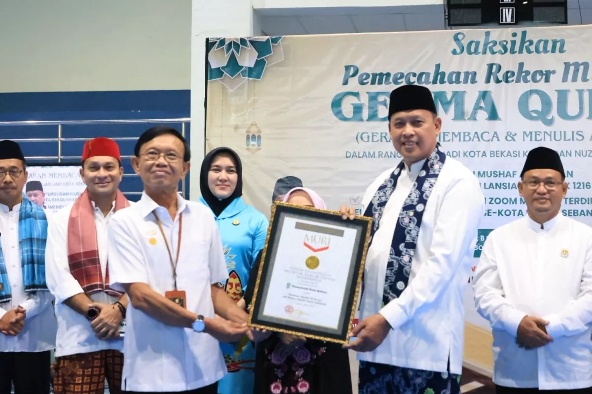 Gerakan GEMMA QUR’AN Kota Bekasi Cetak Rekor MURI
