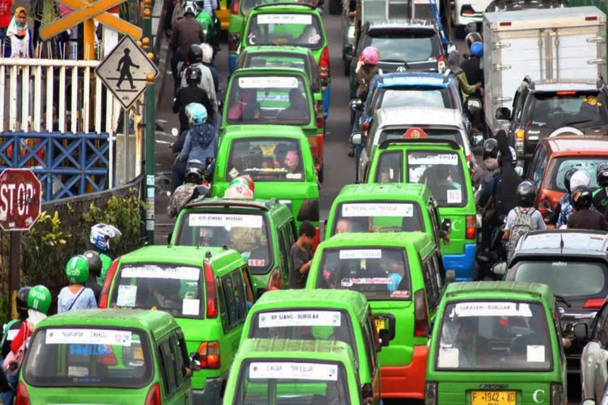Setop Beroperasi 4 Hari Saat Libur Lebaran, Sopir Angkot Puncak Dapat Kompensasi Rp800 Ribu