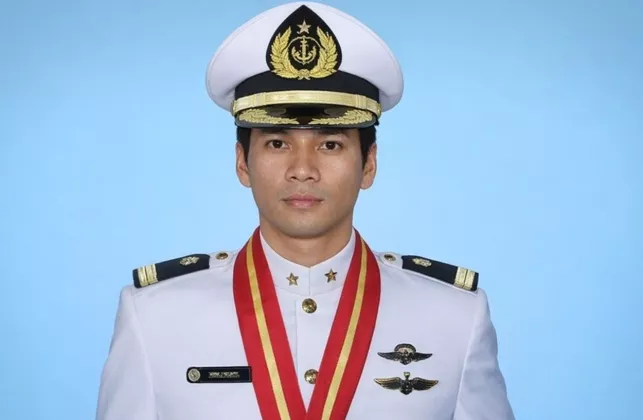 SELAT HORMUZ MENCEKAM! Pesan Terakhir Sirajuddin, Awak Kapal Musaffah II Asal Luwu Sulsel yang Hilang Usai DISERANG & TENGGELAM