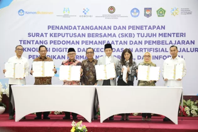 Pemerintah Siapkan Generasi Cerdas AI, 7 Menteri Resmi Teken SKB Pendidikan Digital