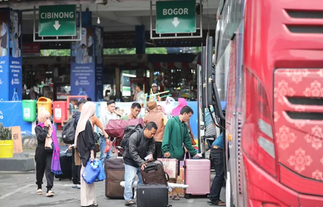 Jelang Musim Mudik, Arus Penumpang di Terminal Kalideres Mulai Meningkat