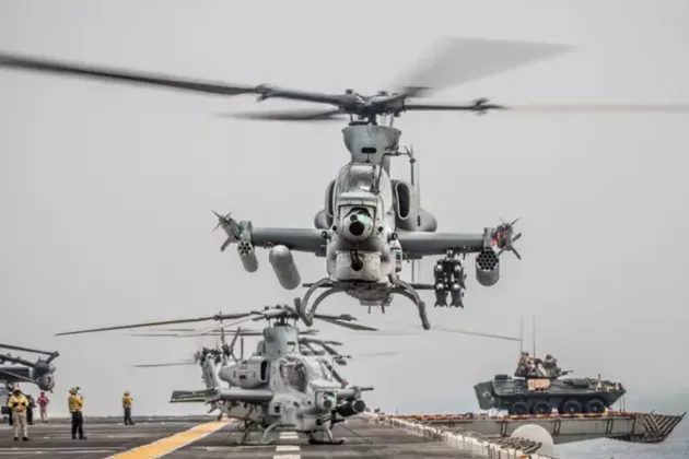 AS Klaim Berhasil Serang 90 Target Militer Iran di Pulau Kharg