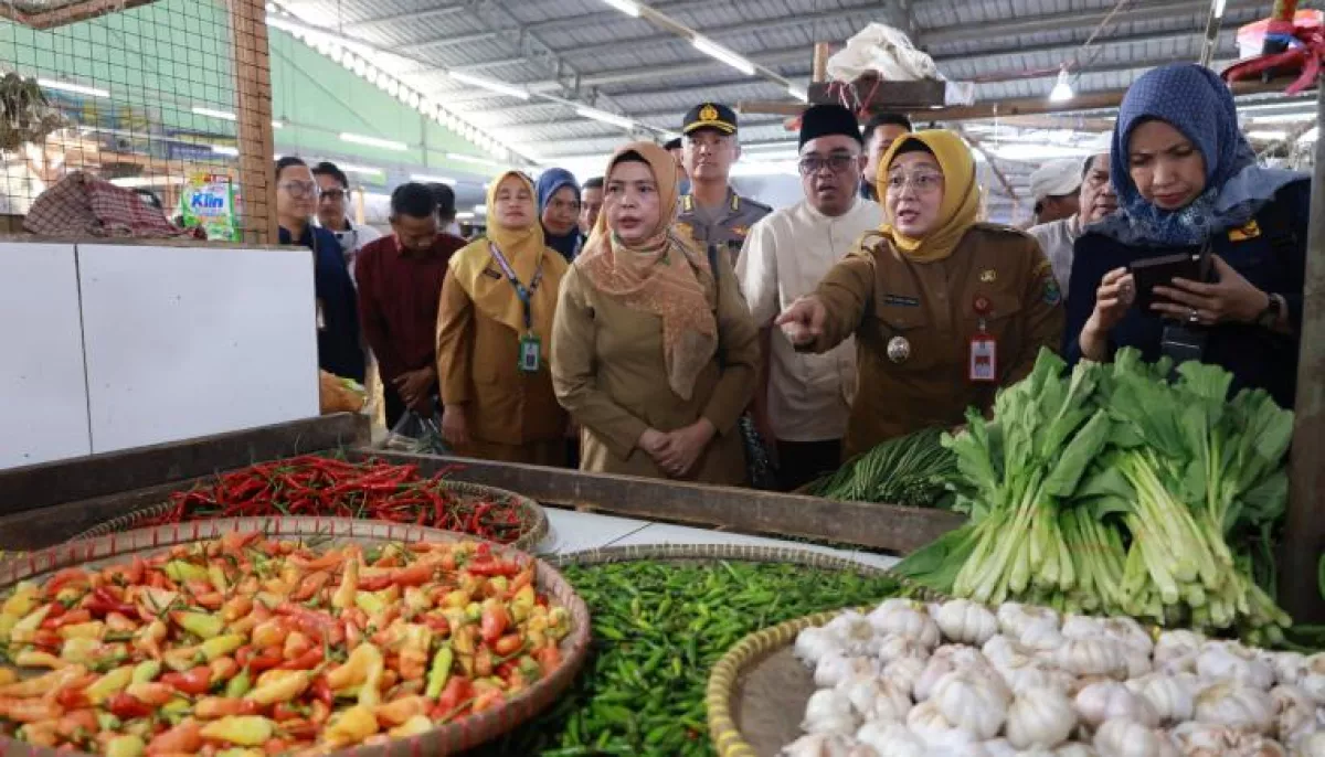 Jelang Lebaran, Harga Cabai Rawit Merah di Tangerang Tembus Rp100.000 Per Kilogram
