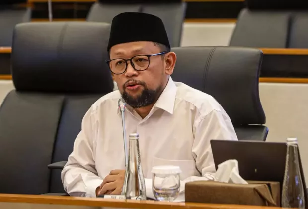 SKEMA GELAP KUOTA HAJI 2024: Gus Alex DITAHAN, Uang Miliaran Rupiah Mengalir, Siapa Dalangnya?