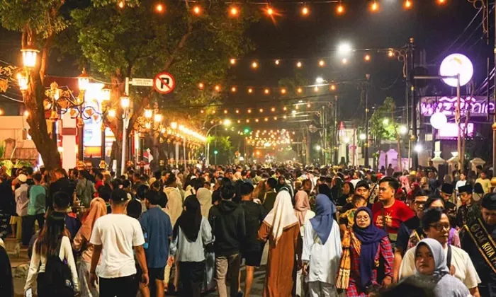 Terbaru! Car Free Night Malam Takbiran di Jalan Sudirman-Thamrin, Seru dan Syahdu