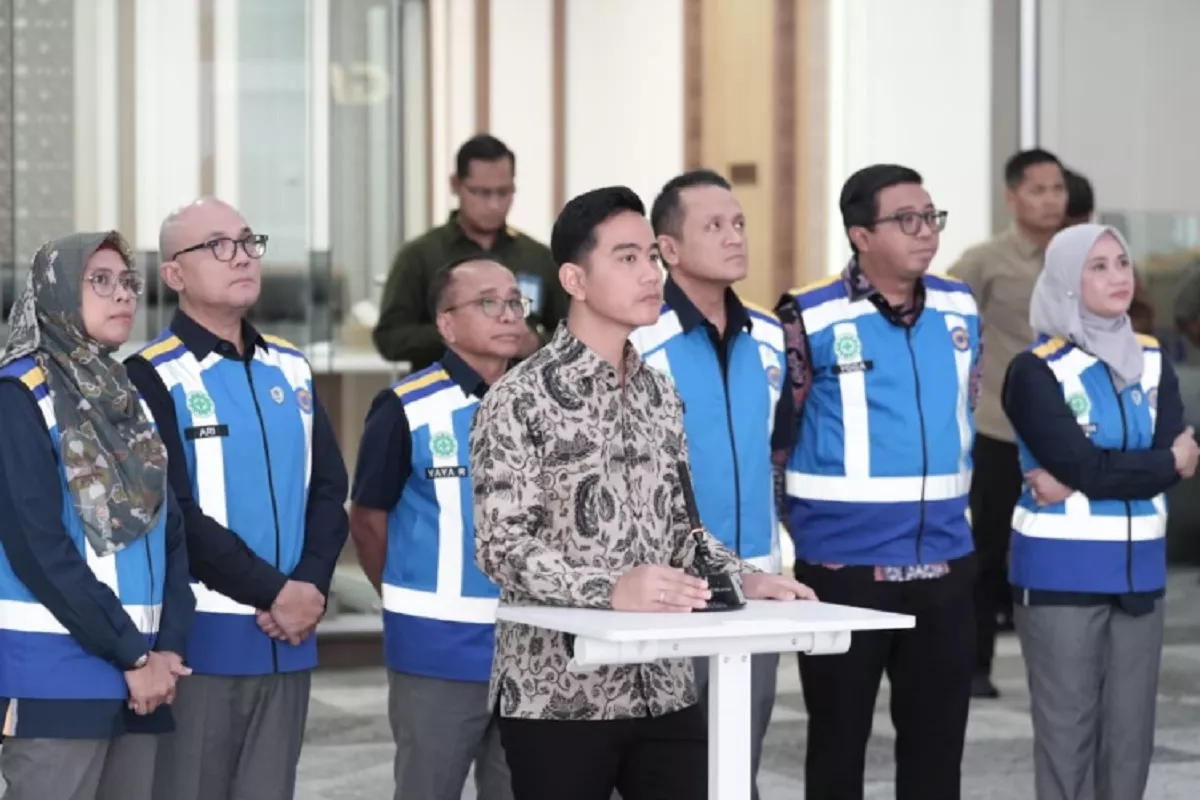Wapres Tinjau Kesiapan Arus Mudik Nyepi dan Lebaran di JMTC Bekasi