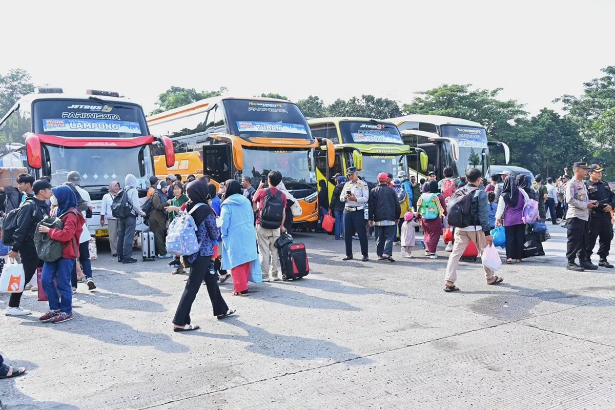 Jakarta Terbuka untuk Pendatang Baru, Asal...