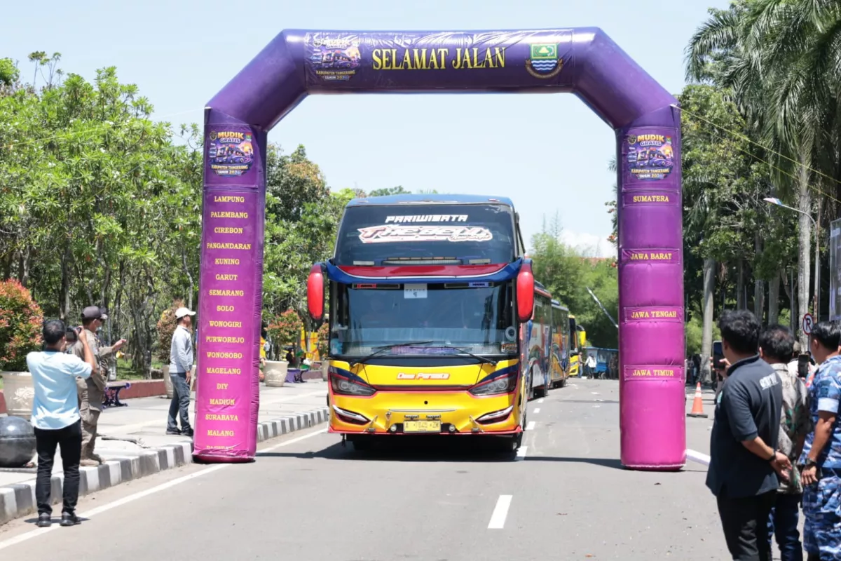 Pemkab dan Pemkot Tangerang Lepas Ribuan Pemudik ke Jawa dan Sumatra
