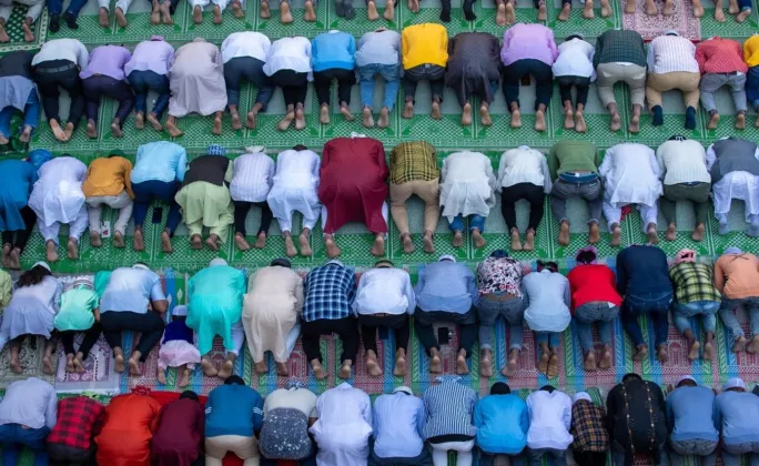 Lebaran Jatuh Hari Jumat? Rasulullah SAW Tetap Salat Jumat Meski Hari Raya Idul Fitri, Ini Dalilnya