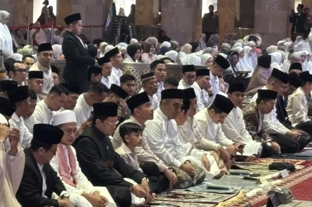 Gibran Salat Id di Istiqlal Bersama Keluarga, Istana Gelar Halal Bihalal Terbuka
