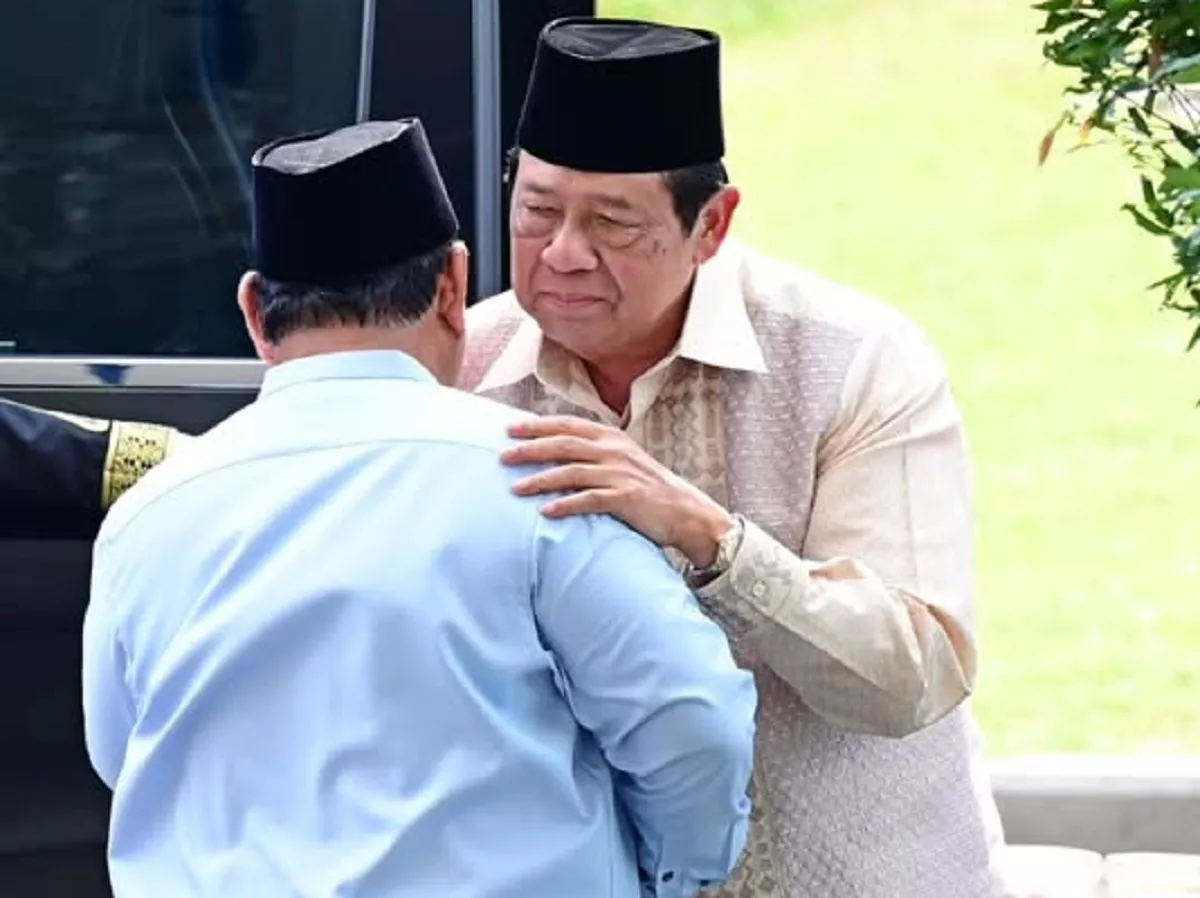 Harmoni di Istana: Prabowo Jamu Jokowi dan SBY dalam Open House Idulfitri 1447 H