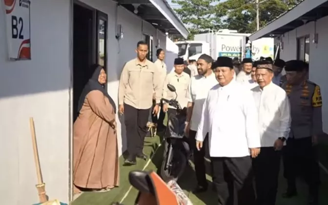 Usai Salat Id, Presiden Prabowo Cek Langsung Hunian Sementara di Aceh Tamiang