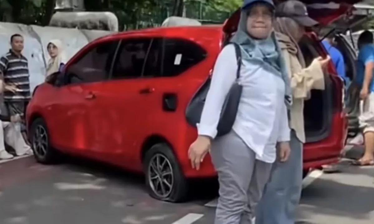 Hanya Sekejap! Puluhan Mobil di Monas Kena Gembos Massal, Jangan Sampai Anda Jadi Korban Berikutnya