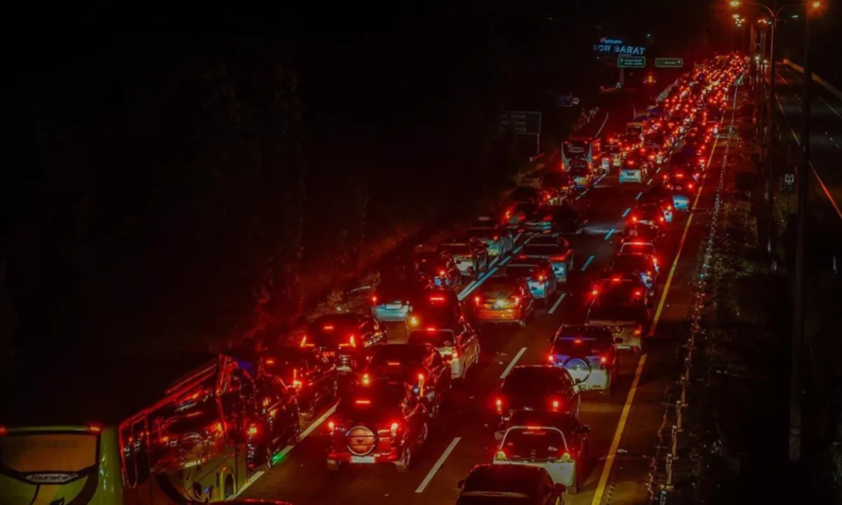 Hindari TANGGAL INI atau TERJEBAK Macet Total 285 Ribu Kendaraan
