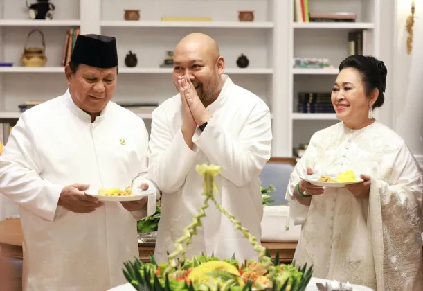 Momen Hangat Presiden Prabowo dan Titiek Soeharto Rayakan Ulang Tahun Didit Hediprasetyo
