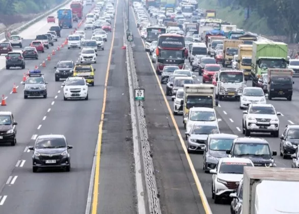 Belasan Ribu Kendaraan Mulai Padati Jalur Balik, Pemerintah Sarankan Pemudik WFA