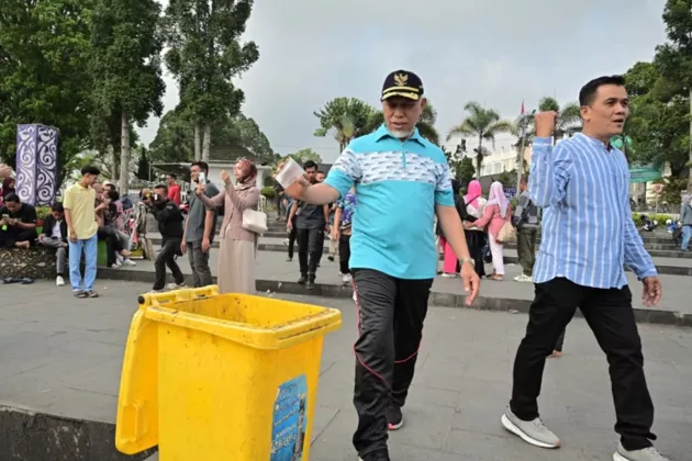 Gubernur Mahyeldi Soroti Hospitality dan Kebersihan saat Tinjau Pasar Ateh Bukittinggi