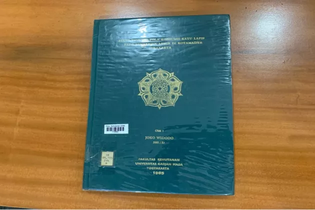 Soal Penggunaan Font Time New Roman pada Sampul Skripsi dan Ijazah Jokowi, Ini Penjelasan UGM
