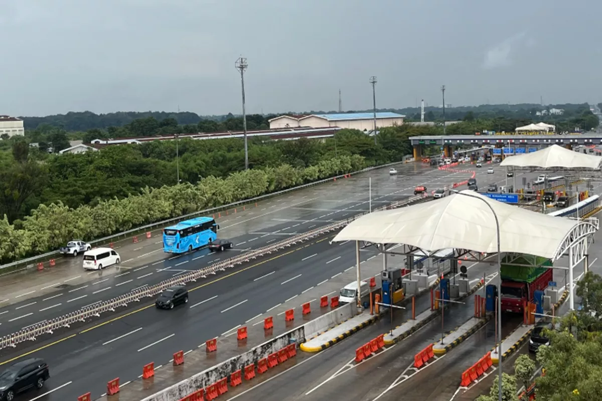 22 Ribu Kendaraan Tinggalkan Cikatama, Arus Balik Tol Trans Jawa Lancar Tanpa Antrean