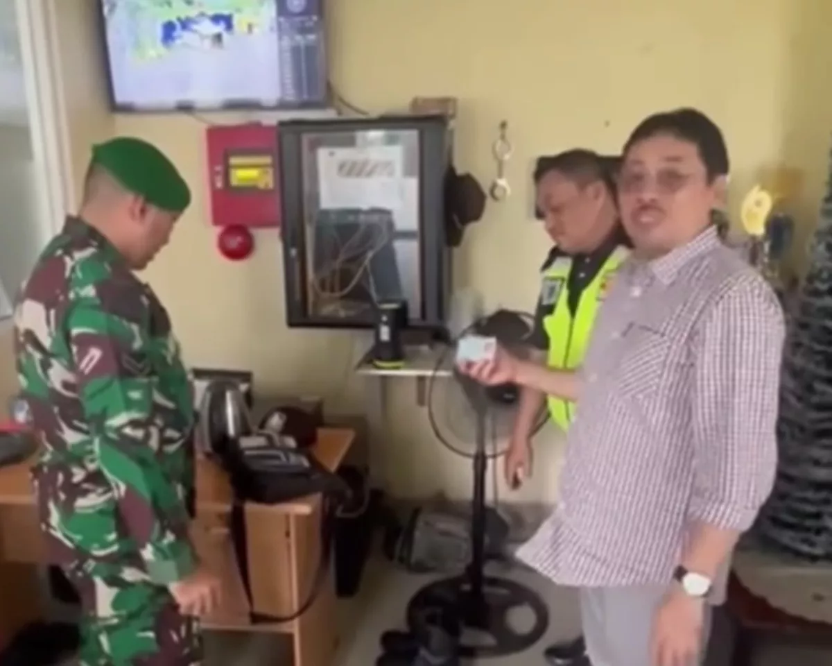 Aksi Jujur Petugas Tol Bakter: Temukan Tas Berisi Uang Ratusan Juta dan Dikembalikan Utuh