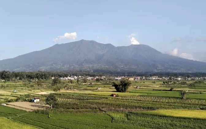 Gunung Marapi Erupsi Pagi Ini, Dua Kali Meletus dalam Waktu Berdekatan