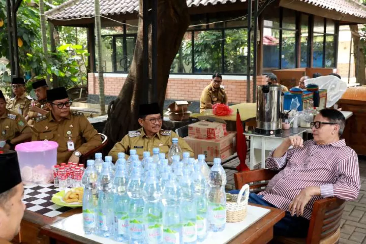 Tradisi Baru, Wali Kota Tangerang Keliling Temui Mantan Pemimpin 
