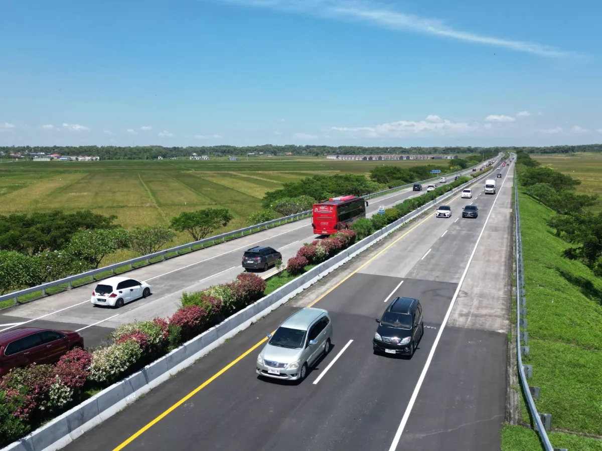 5,3 Juta Kendaraan Serbu Tol ASTRA Infra, Intip Rahasia Mudik Lebaran 2026 Tetap Lancar!