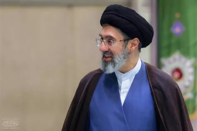 Ayatollah Khamenei Ucapkan Terima Kasih Atas Dukungan Ulama Sunni di Kurdistan