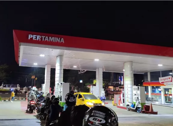 Ekonom Prediksi Harga BBM Nonsubsidi Naik 10 Persen Mulai 1 April 2026 Besok