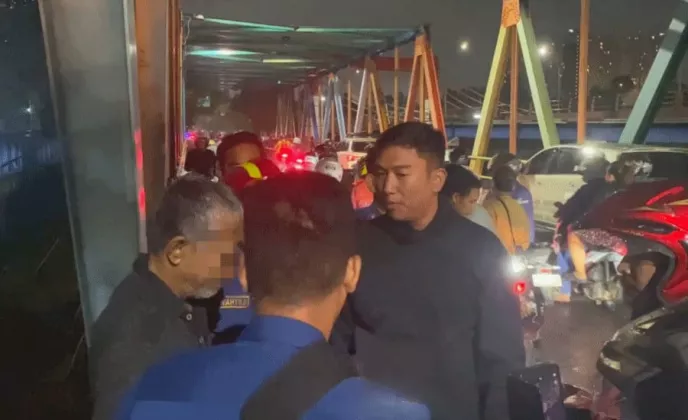 Polisi Gagalkan Aksi Percobaan Bunuh Diri di Jembatan Cisadane