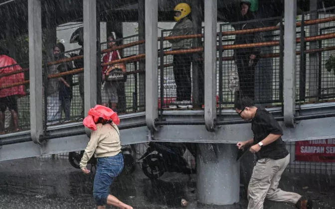 Prakiraan BMKG: Hujan Ringan Dominasi Cuaca di Sejumlah Wilayah Indonesia
