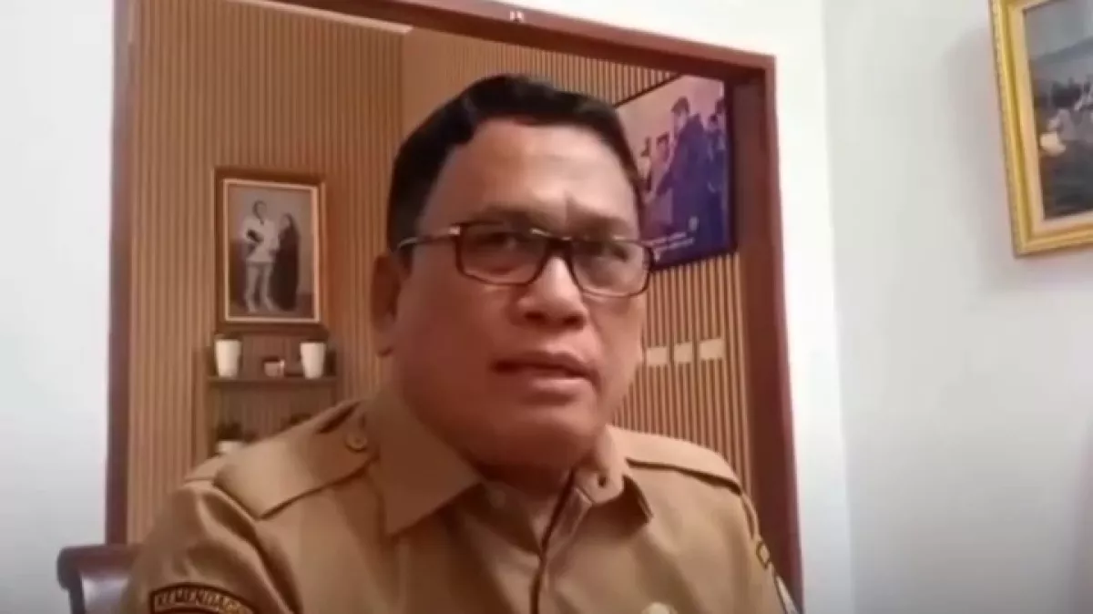 Makin Panas! Amir Hamzah Bongkar Absensi Bupati Lebak Cuma Ngantor Sehari