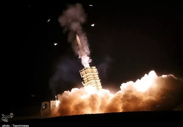 Hujan Rudal Iran Guncang Tel Aviv Operasi True Promise 4 Targetkan Jantung Israel