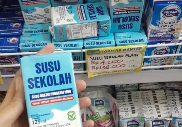 FAKTA Mengejutkan Susu MBG Ultrajaya DIJUAL BEBAS: 50% Susu Segar, SISANYA APA?